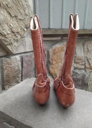 Нові шкіряні жіночі ковбойські чобітки.3 фото