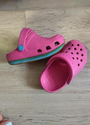 Crocs c6-c7