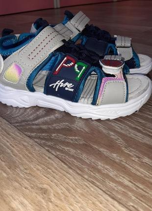 Босоножки 26-31