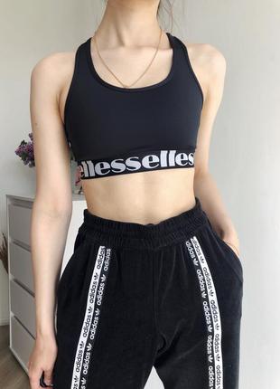 Топ спортивний від ellesse