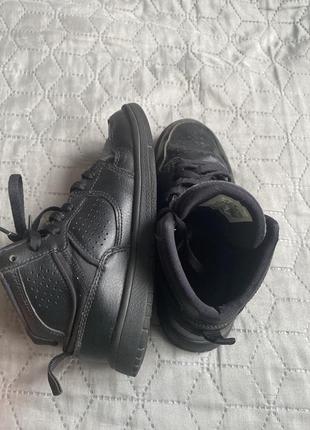 Кроссовки 2