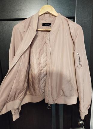 Курточка бомбер reserved