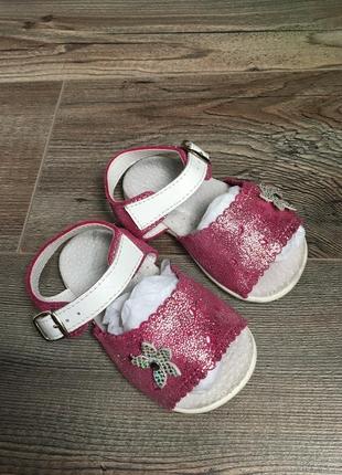 Босоножки на малышку hecho en espana, кожа