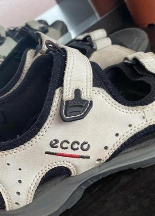Босоножки ecco