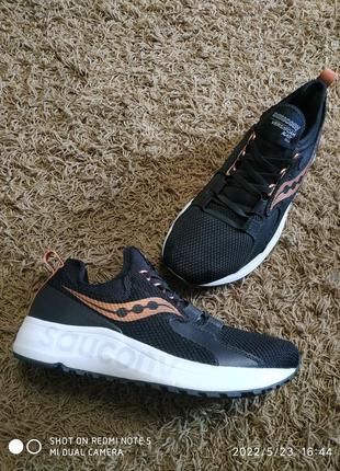 Saucony negras hotsell