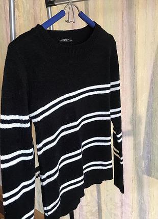 Светр від (terranova)