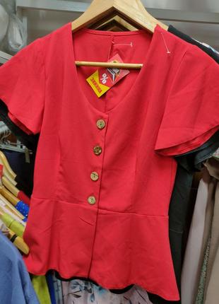 Блуза жіноча на гудзики з баскою2 фото