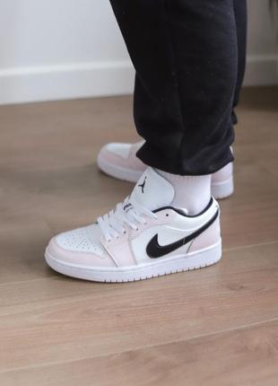 Кросівки air jordan 1 low white&pink кроссовки