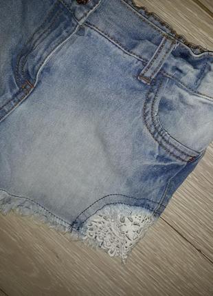 Джинсові шорти f&f на 5-6 років 2