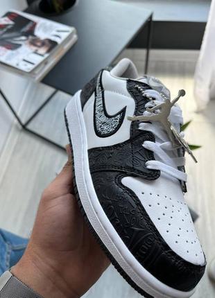 Nike jordan dior low black новинка трендові кросівки найк джордан весна літо осінь женские стильные трендовые кроссовки с узором6 фото