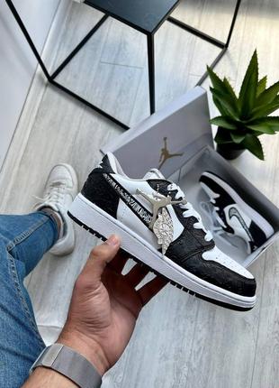 Nike jordan dior low black новинка трендові кросівки найк джордан весна літо осінь жіночі стильні трендові кросівки з візерунком3 фото