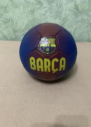 М'яч футбольний barca пакистан.