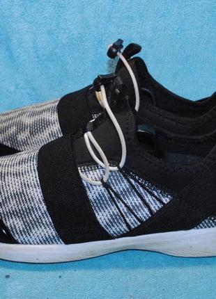 Vionic кроссовки 39 размер 5