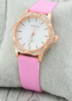 Рожеві жіночі годинники
