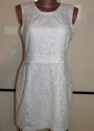 Нарядное платье-футляр бренда h & m , размер eur 40, на 44 р