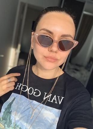 Стильні сонцезахисні окуляри в наявності!