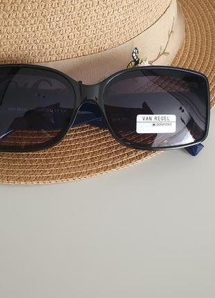 Сонцезахисні окуляри жіночі1 фото