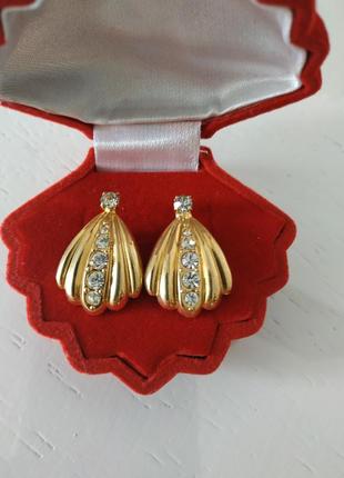 Сережки гвоздики, біжутерія