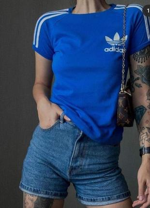 Футболка adidas