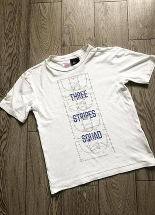 Футболка adidas