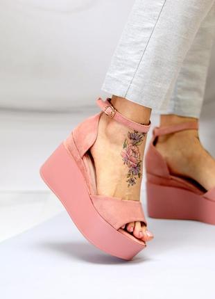 Босоніжки босоніжки