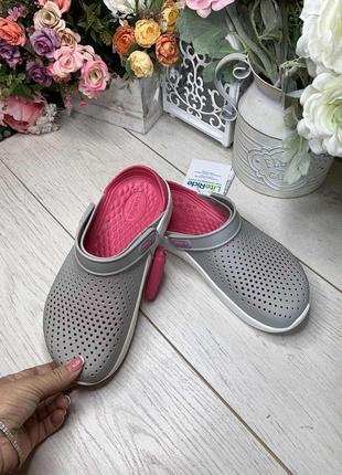Крокси жіночі сабо крокси c6-7 crocs literide™ clog pearl/Flip сіро-малинові5 фото