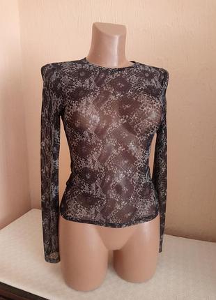 Стильная женская водолазка.