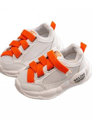 Кросівки дитячі білі з помаранчевими липучками