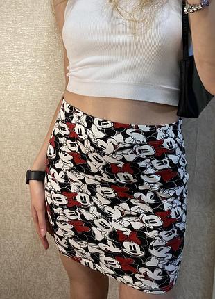 Обтягує спідниця fb sister