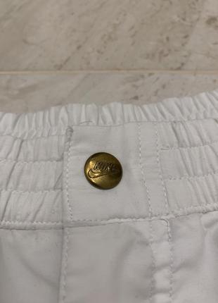 Вінтажні шорти nike білі жіночі5 фото