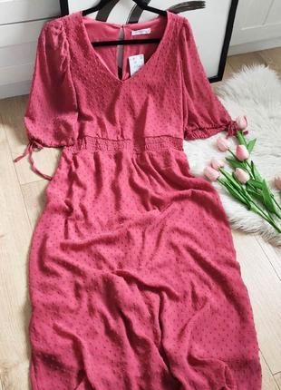 Розовое платье миди от reserved, размер м
