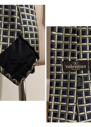 Valentino превосходный галстук