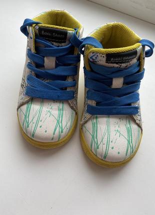 Кроссовки для девочки р. 22