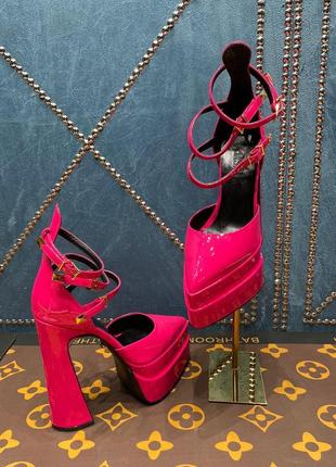 Туфли версаче ss22