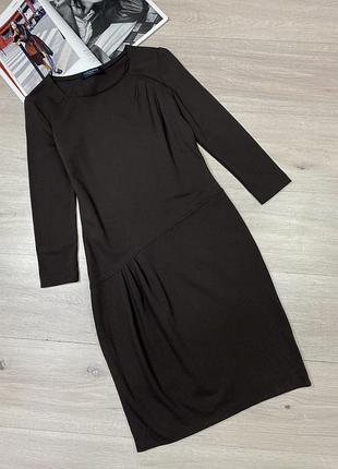 Фірмове класичне плаття via sempione