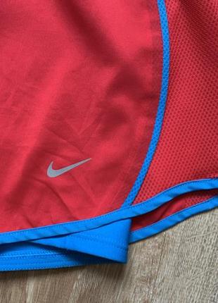 Жіночі спортивні бігові шорти двошарові nike dri-fit7 фото