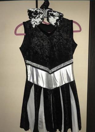 Танцювальний костюм