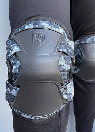 Тактичні тактичні україна військові воені захисні наколінники захист наколіники зсу армійська захист піксель2 фото