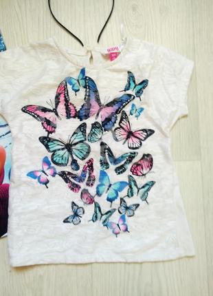 Красивая блуза,футболка с бабочками.