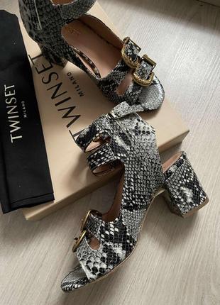 Twin-set 🦋 розмір 36