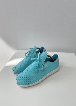 Круті літні кросівки native apollo moc 8