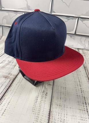 Мужская бейсболка