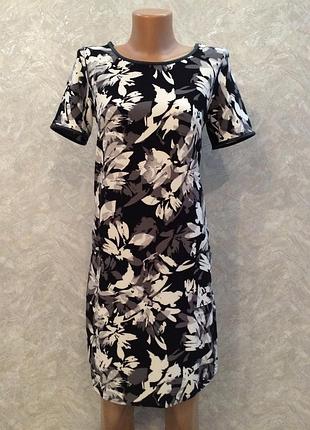 Платье из плотной фактурной ткани с карманами peacocks