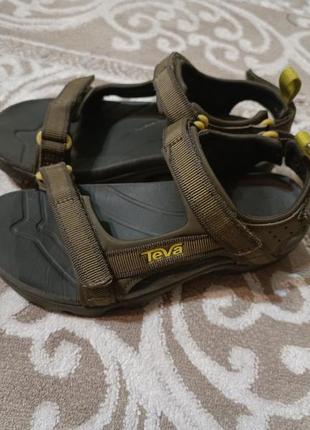 Босоножки teva 33-34 ст.21,5