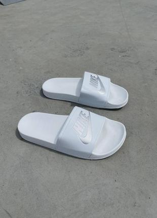 Тапки slides silver logo ‘white’ тапочки шлепки