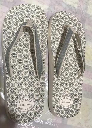 В'єтнамки, шльопанці фірмові унісекс fat face