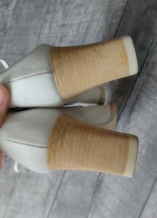 Туфлі на шнурівці sergio rossi , лофери cos