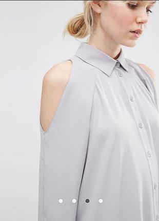 Блузка рубашка с открытыми плечами asos длинный рукав блуза удлинённая оверсайз новая как шелковая