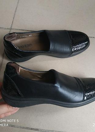 Шикарні туфлі pavers р. 38-39