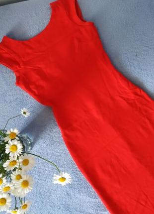 Платье приталенное